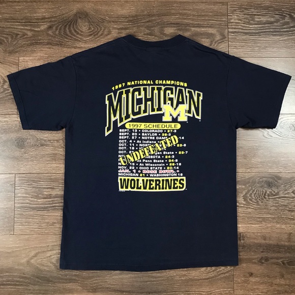 Lee Sport College Football Mens 1997 Vintage National Champions Michigan T-Shirt - Picture 5 of 8